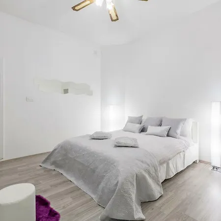 Boutique Luxury Apartamento
